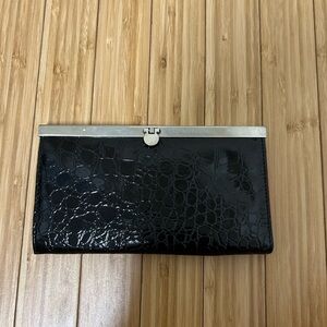 Black Crocodile Embossed Clutch Wallet
